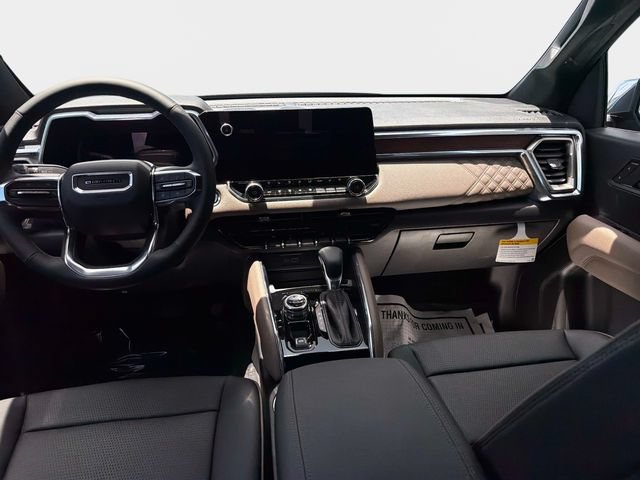 New 2026 GMC Canyon Denali w/ LPO, Denali Black Edition AWD/4WD image 14