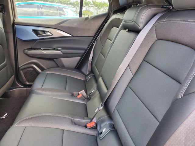 New 2026 Chevrolet Equinox EV LT image 7