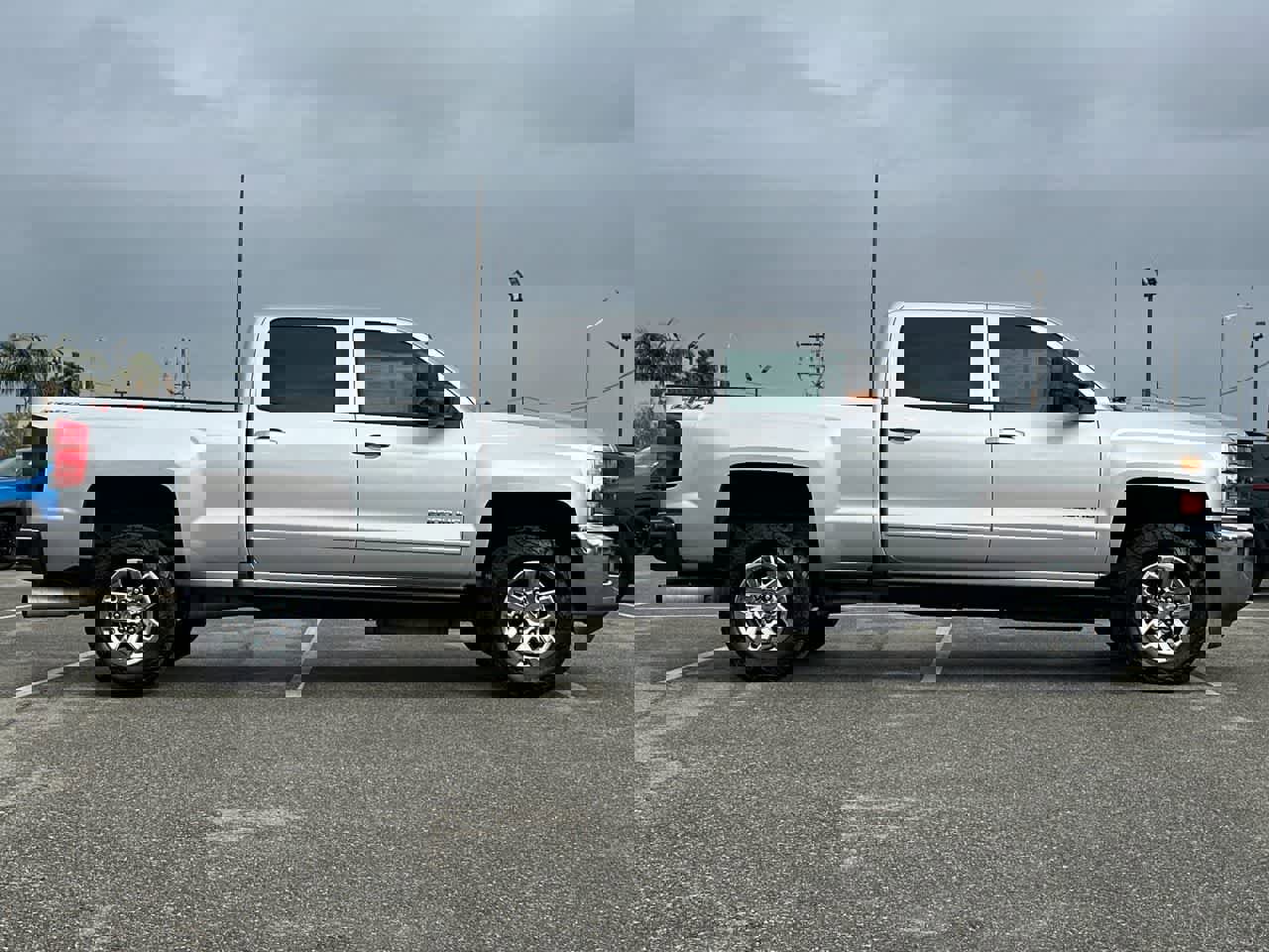 Used 2016 Chevrolet Silverado 2500 LT w/ LT Convenience Package image 14