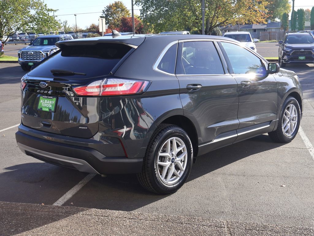 Used 2021 Ford Edge SEL w/ Cargo Accessory Package image 8