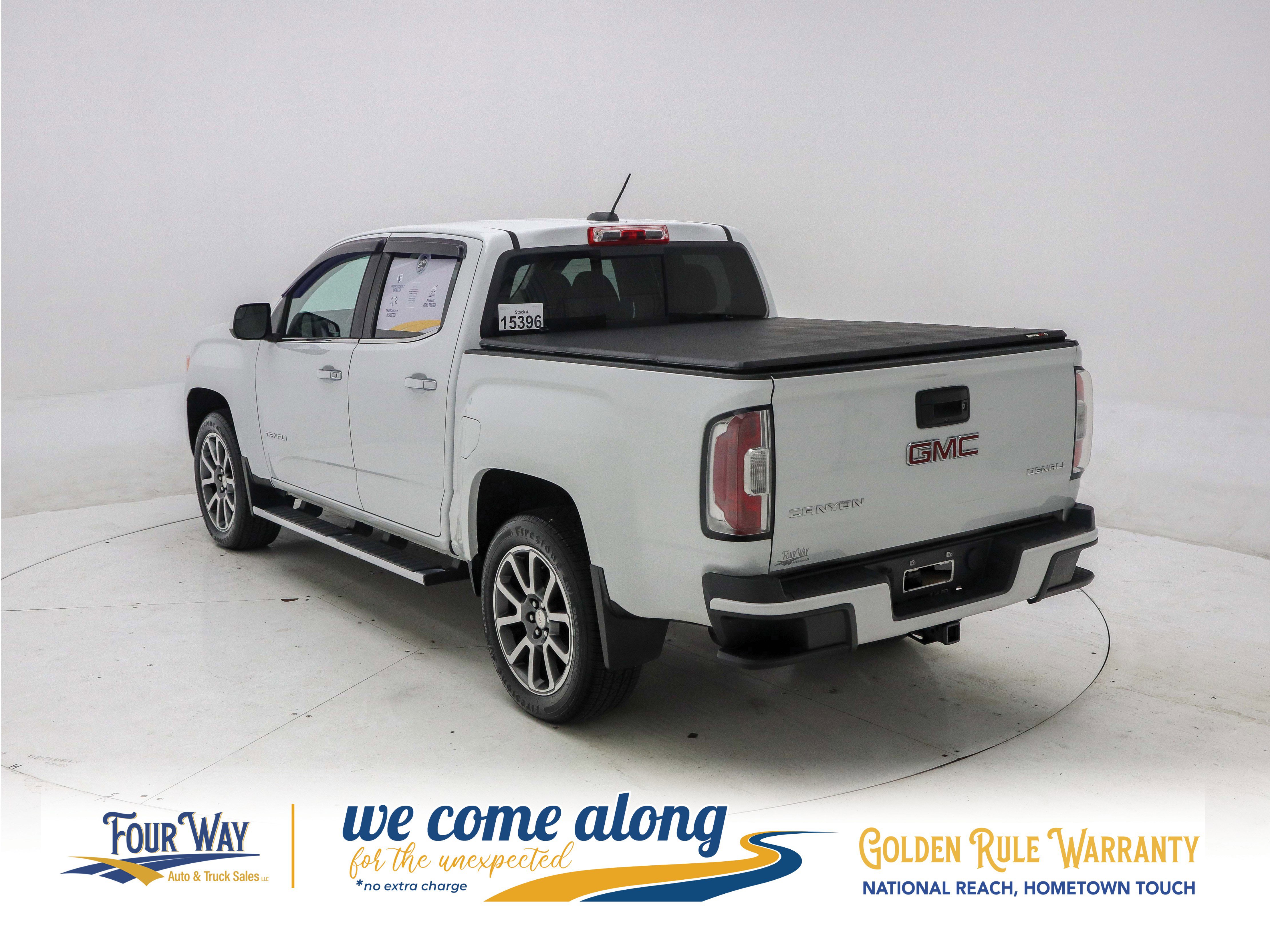 Used 2018 GMC Canyon Denali image 6