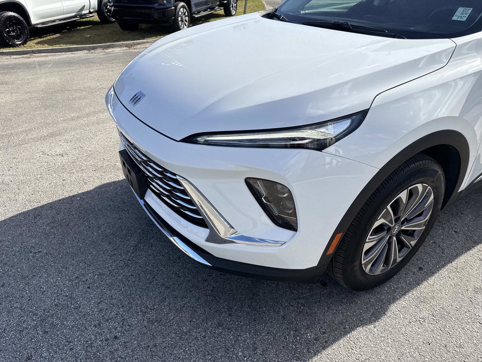 Used 2025 Buick Envision Preferred image 10