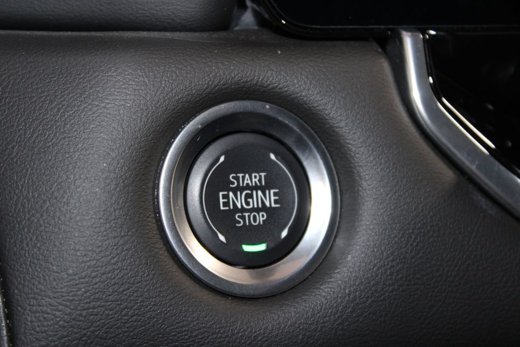 Used 2024 GMC Canyon Elevation w/ Trailering Package RWD image 36