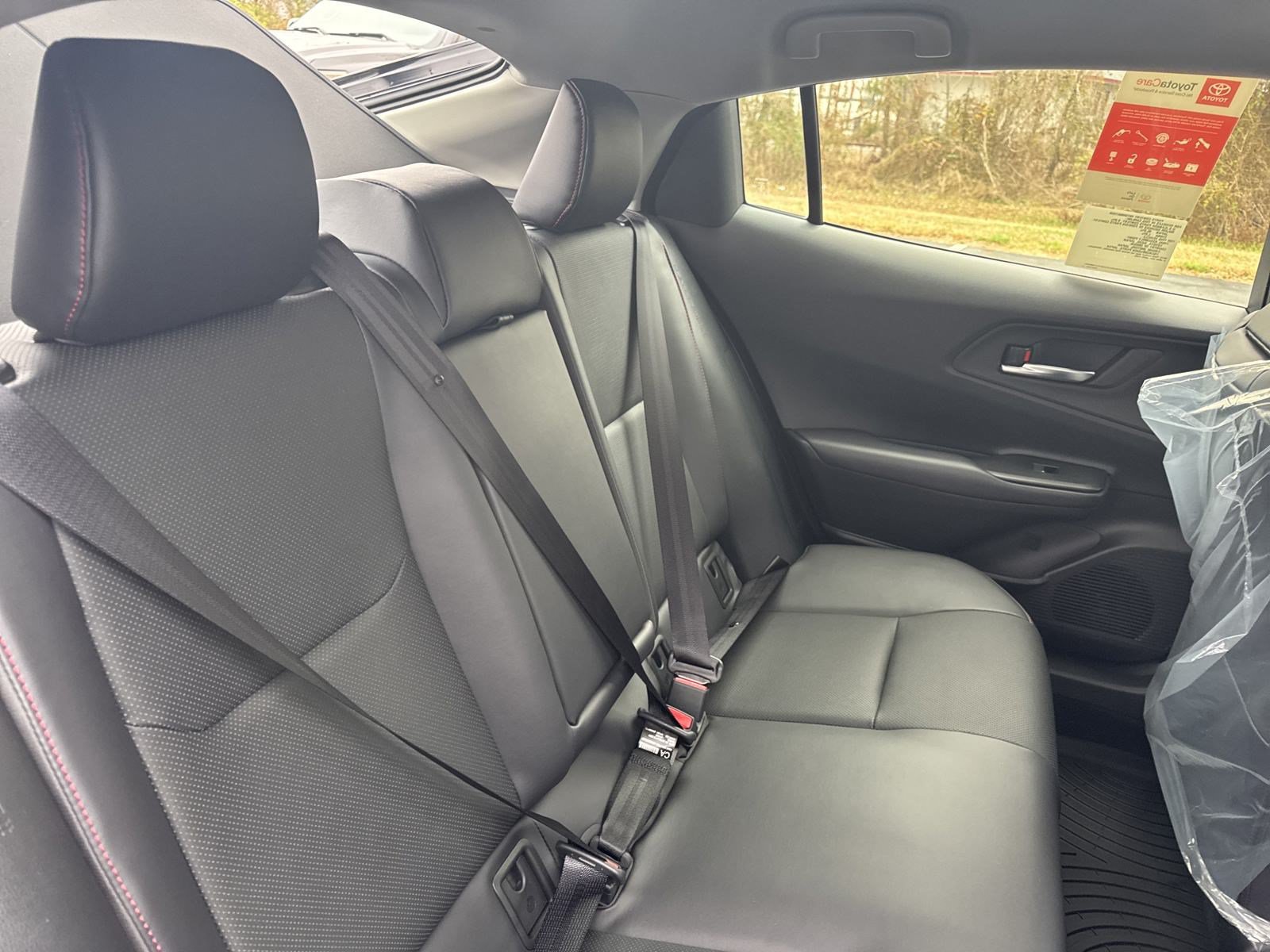 New 2024 Toyota Prius Prime FWD image 28