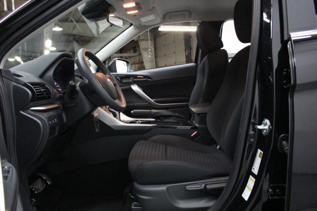 New 2026 Mitsubishi Eclipse Cross ES image 6