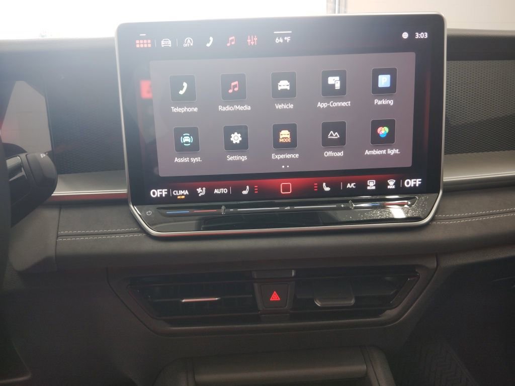 New 2026 Volkswagen Tiguan SE AWD/4WD image 17