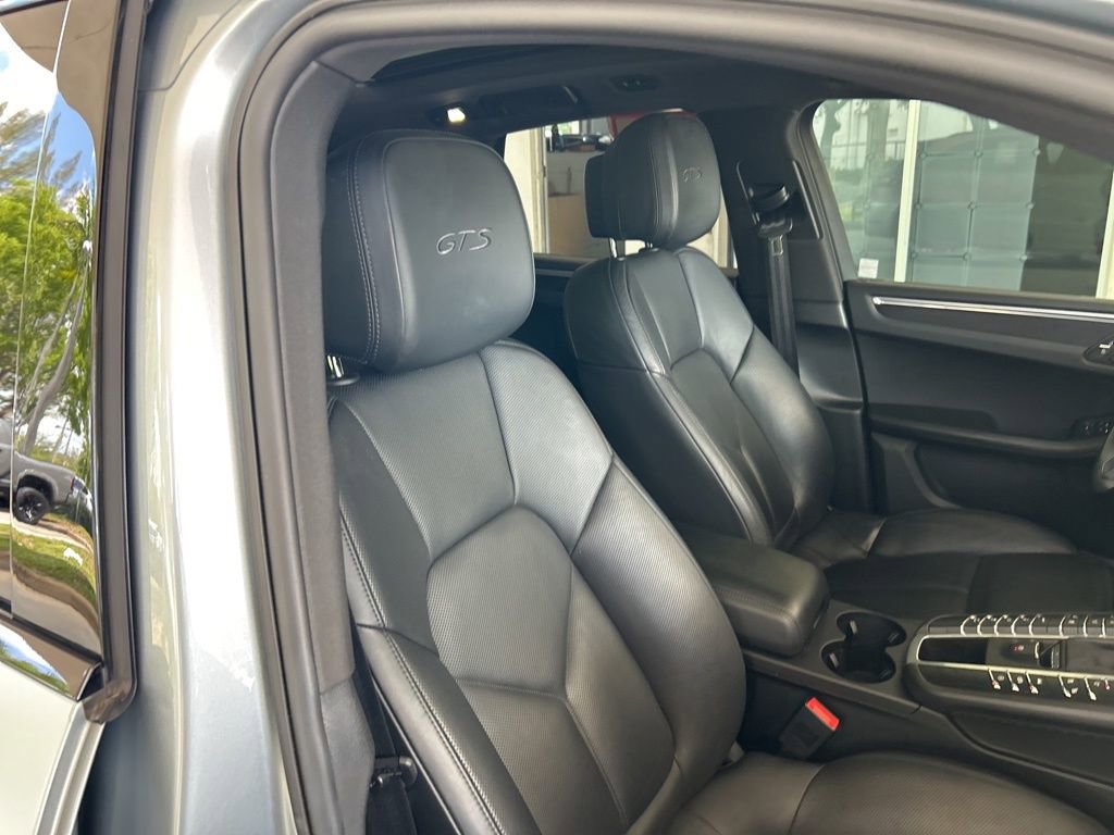 Used 2021 Porsche Macan GTS w/ Premium Package Plus (PF9) image 21
