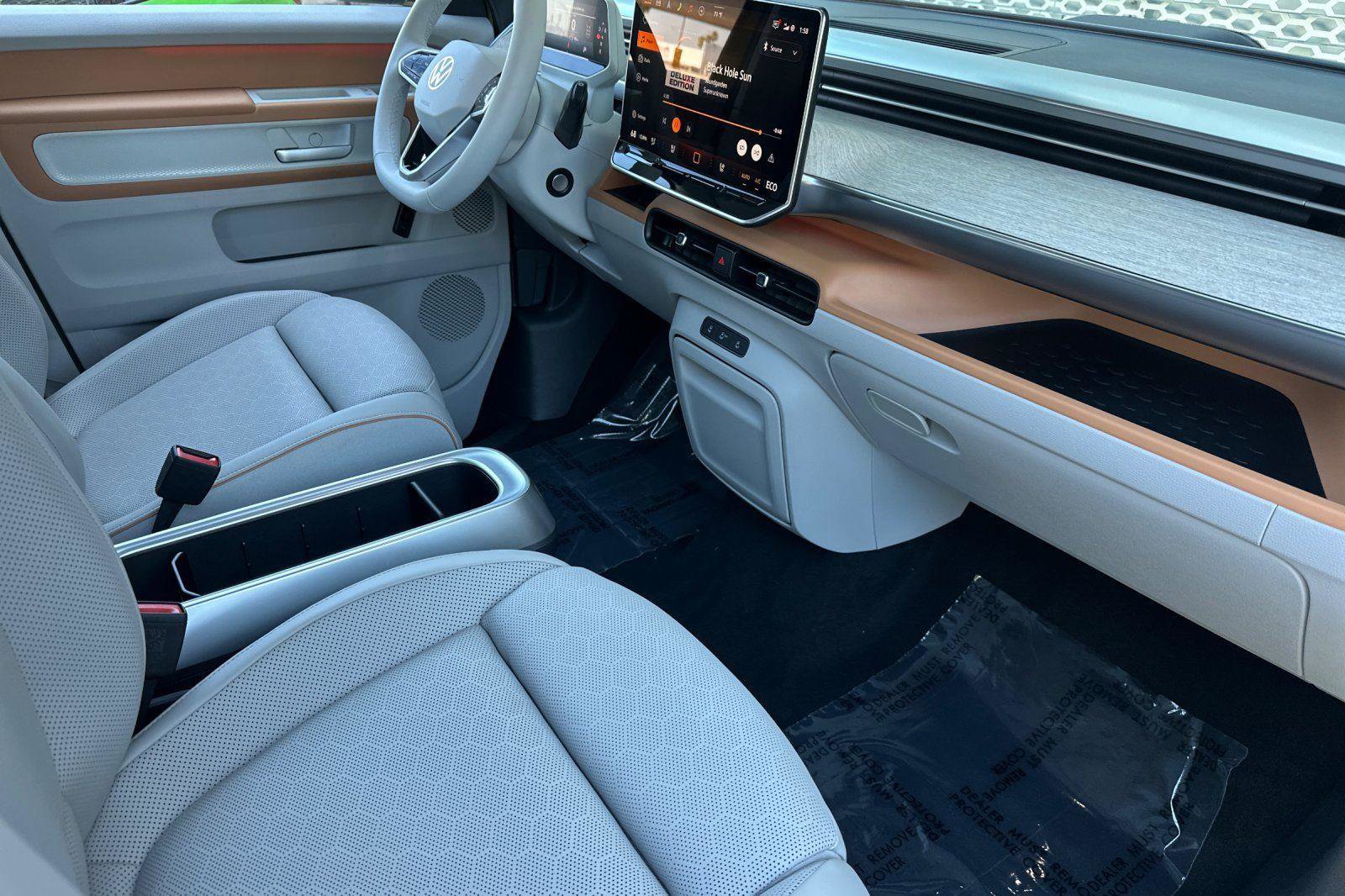 New 2025 Volkswagen ID. Buzz Pro S Plus image 15