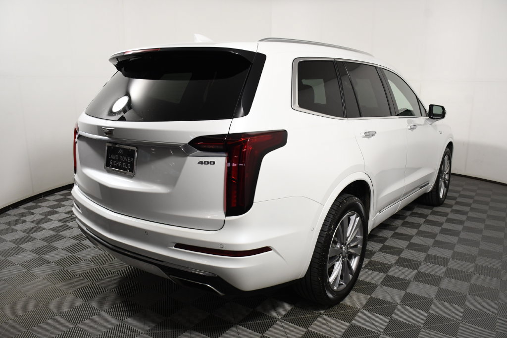 Used 2023 Cadillac XT6 Premium Luxury w/ Technology Package AWD/4WD image 6