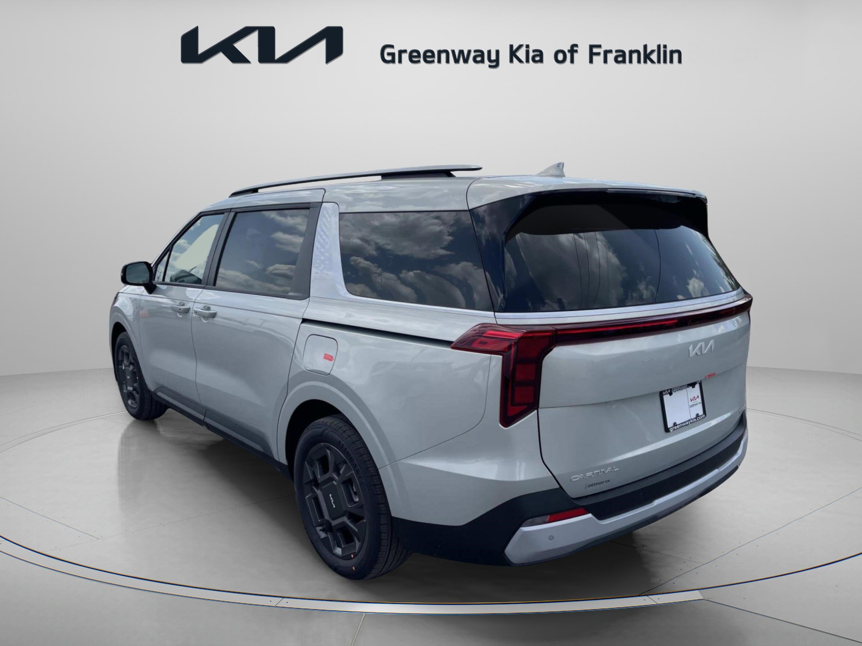 New 2026 Kia Carnival EX image 5