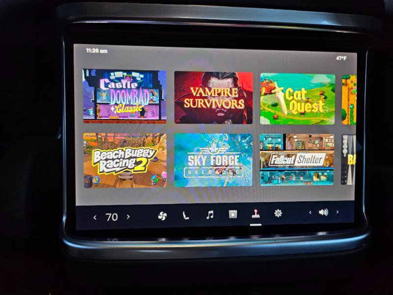 Used 2023 Tesla Model X image 61