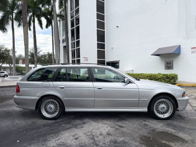 Used 2003 BMW 525i Wagon image 18
