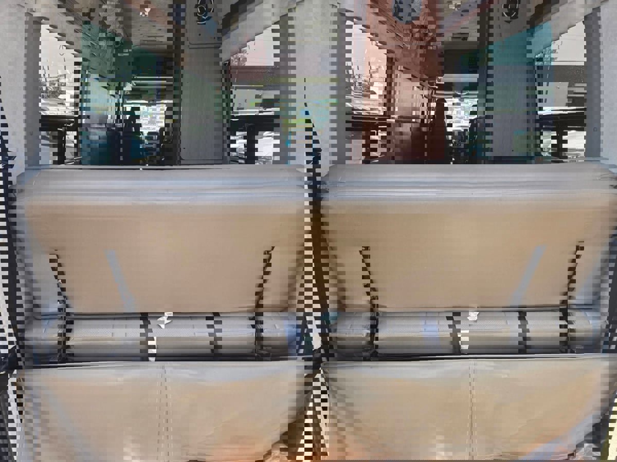 Used 2011 Mercedes-Benz Sprinter 3500 image 9