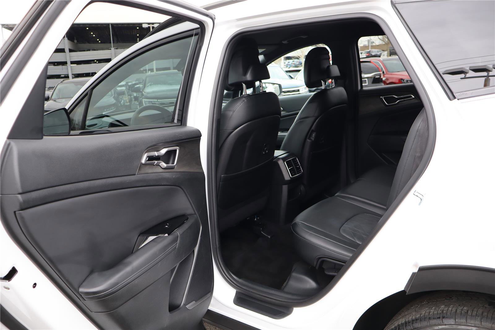 Certified 2023 Kia Sportage X-Line image 23