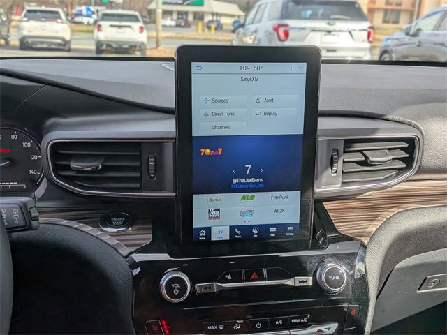 Used 2023 Ford Explorer Limited w/ Limited Technology Package image 20