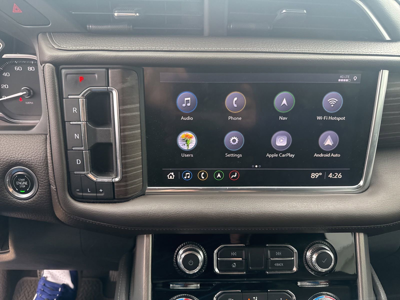 Used 2021 GMC Yukon Denali w/ Denali Premium Package AWD/4WD image 23