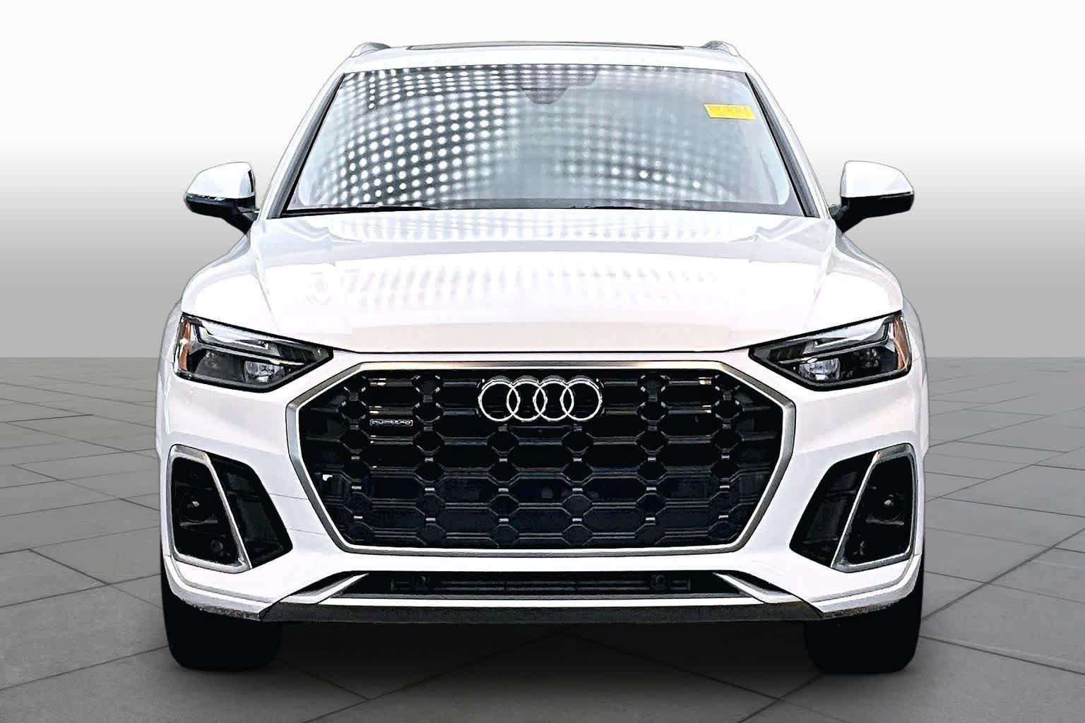 Certified 2024 Audi Q5 2.0T Premium Plus w/ Premium Plus Package AWD/4WD image 4