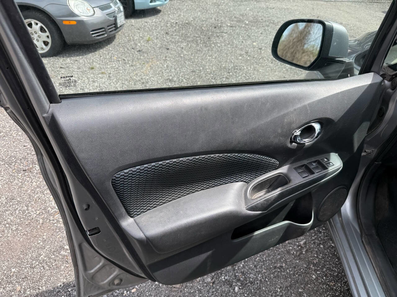 Used 2014 Nissan Versa Note SV FWD image 12