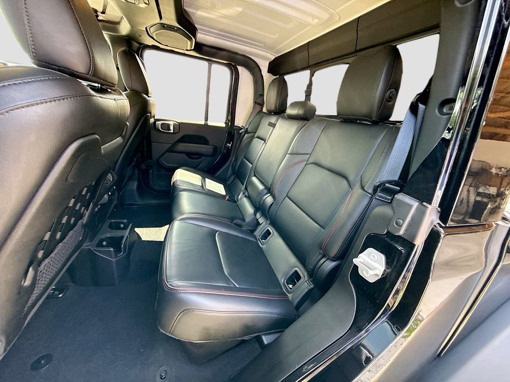 Used 2022 Jeep Gladiator Rubicon w/ LED Lighting Group AWD/4WD image 27