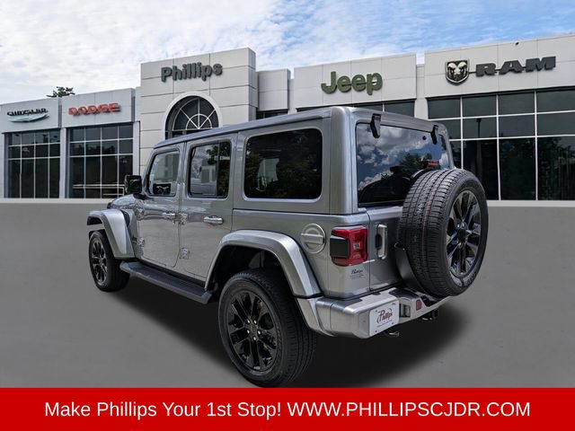 Used 2021 Jeep Wrangler Unlimited Sahara AWD/4WD image 5