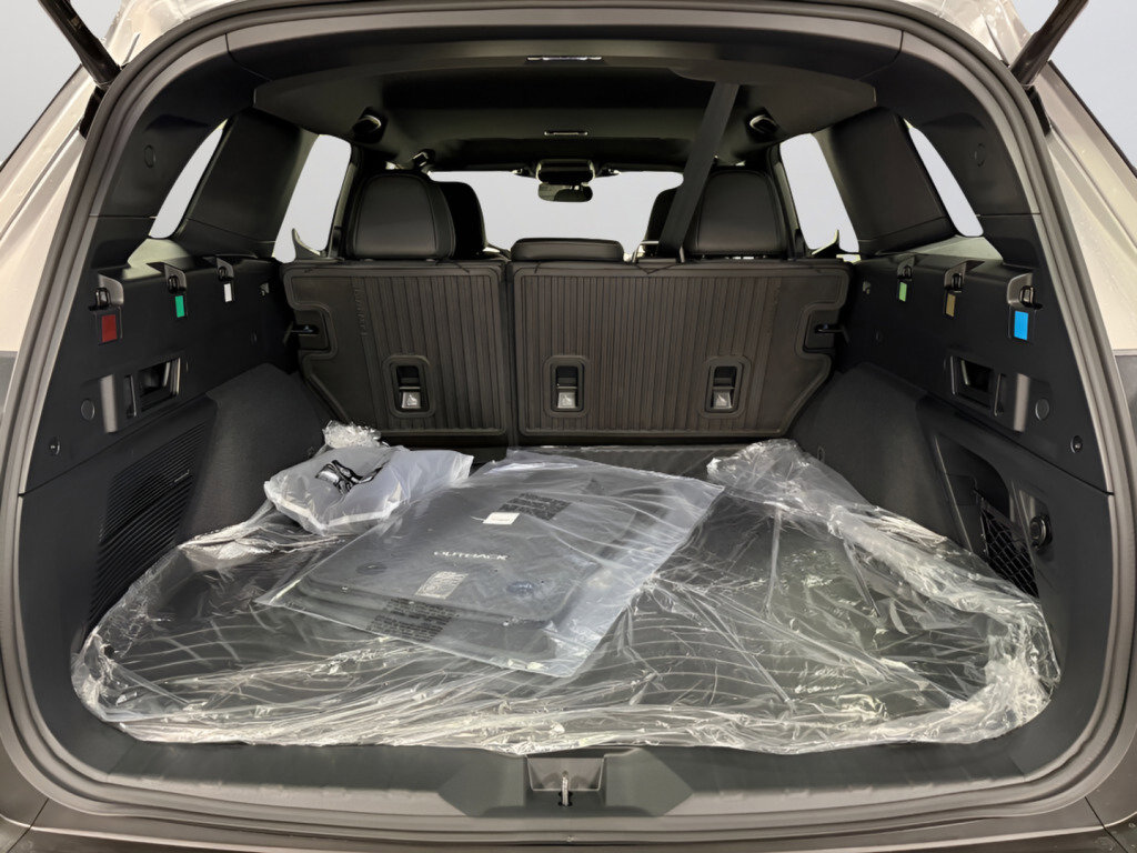 New 2026 Subaru Outback Limited XT image 9