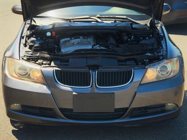 Used 2006 BMW 325i Sedan RWD image 53