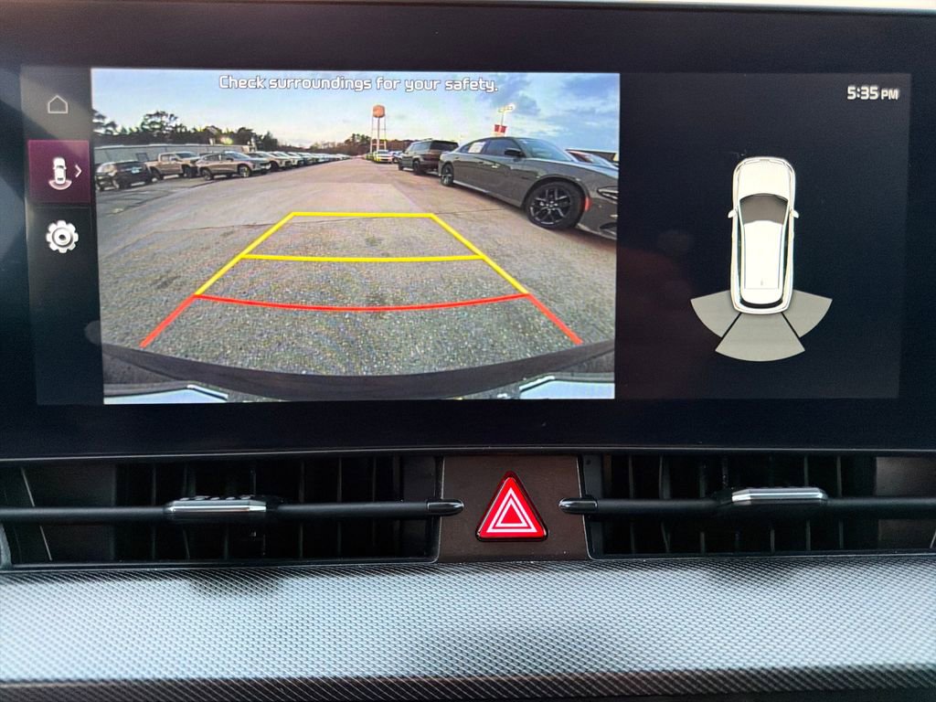 Used 2025 Kia Sportage SX image 24