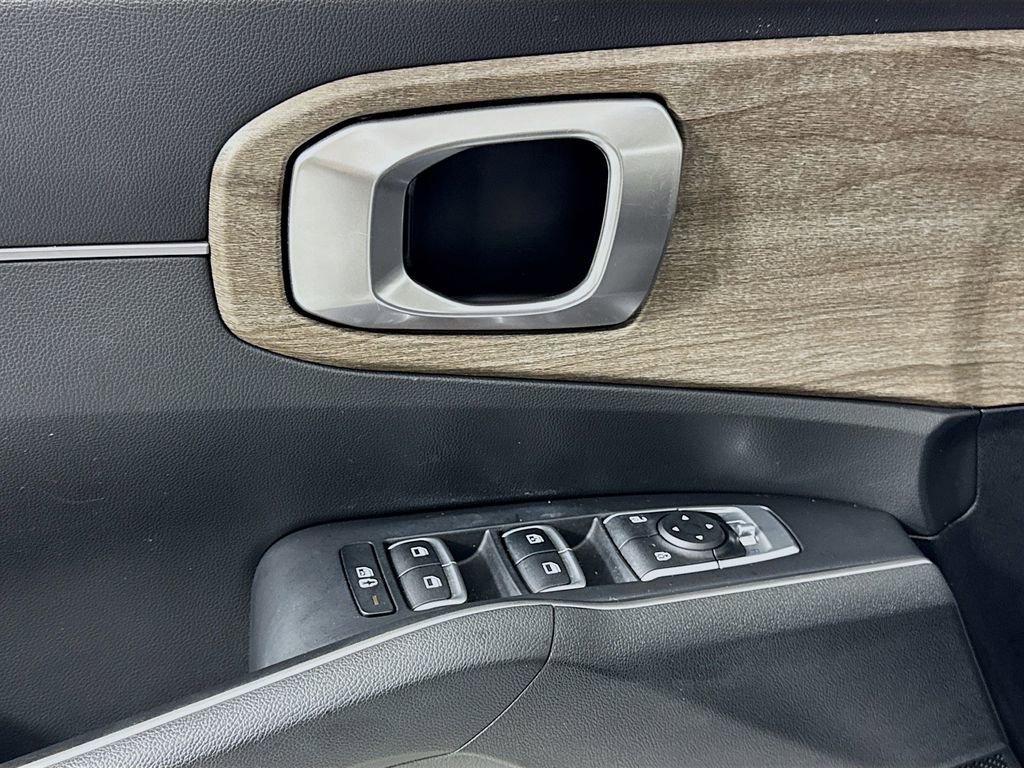 Used 2022 Kia Sorento EX w/ Panoramic Sunroof Package FWD image 17