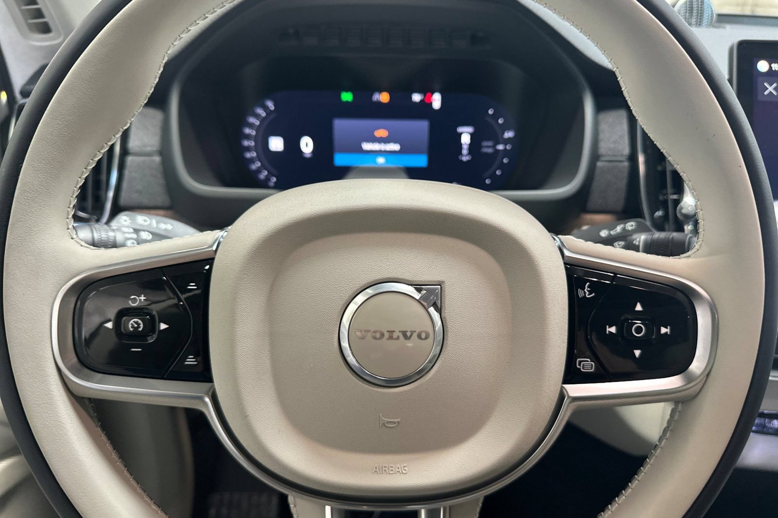 New 2027 Volvo XC90 T8 Ultra AWD/4WD image 27