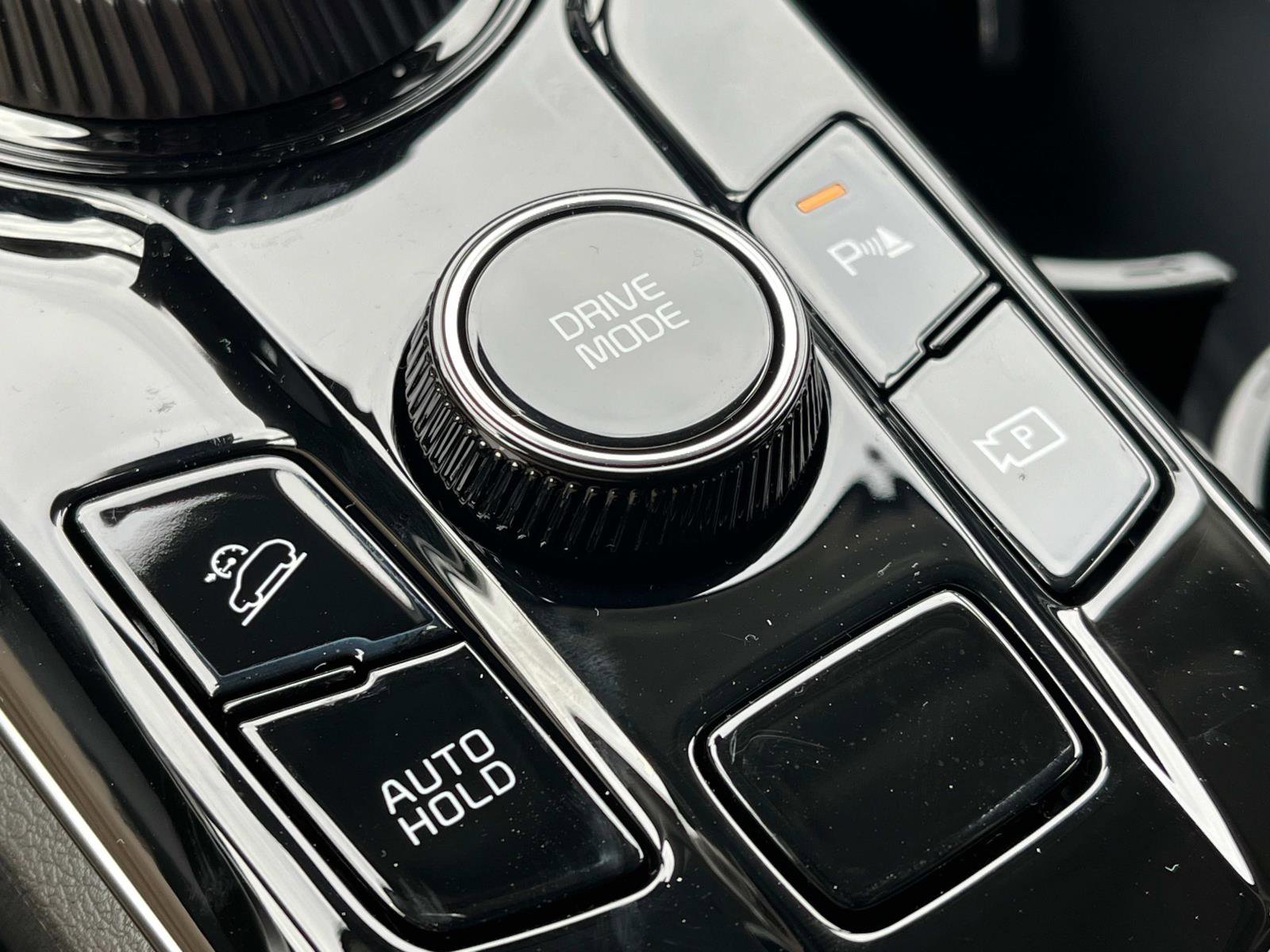 New 2025 Kia Sportage LX image 28