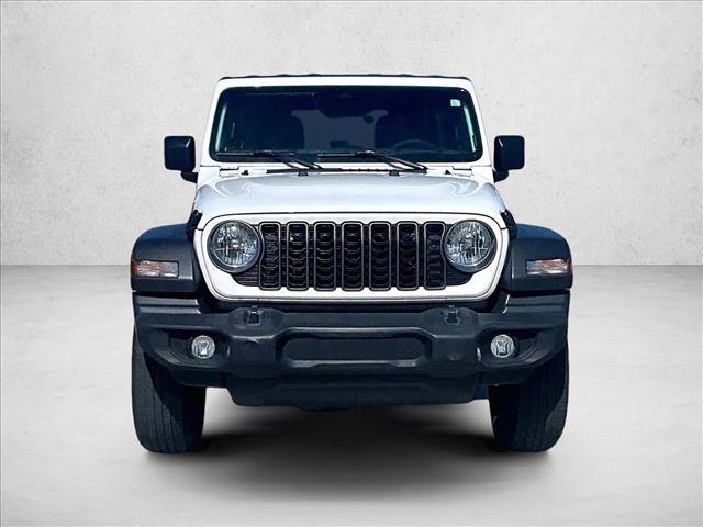Used 2025 Jeep Wrangler Unlimited Sport AWD/4WD image 3