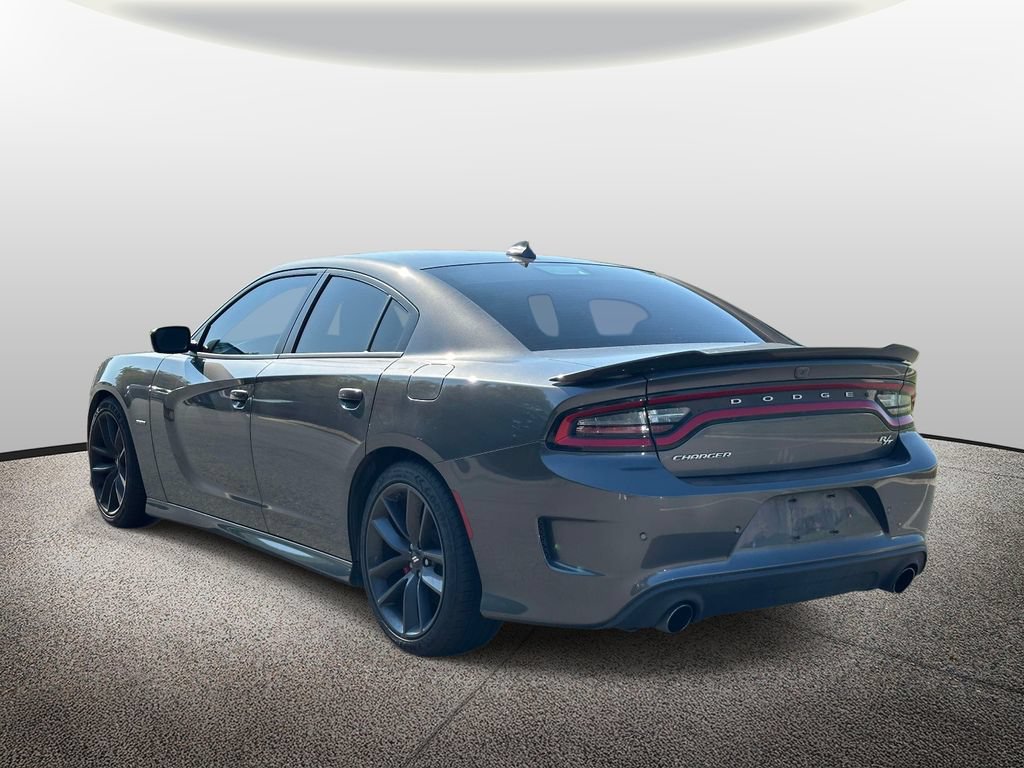 Used 2019 Dodge Charger R/T w/ Plus Group RWD image 4