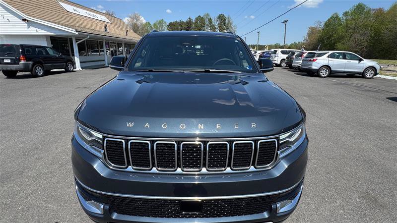 Used 2024 Jeep Wagoneer L Series II w/ Flexible Seating Group RWD image 18