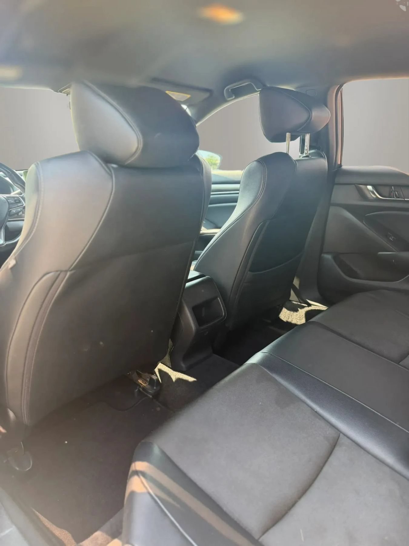 Used 2018 Honda Accord Sport image 17