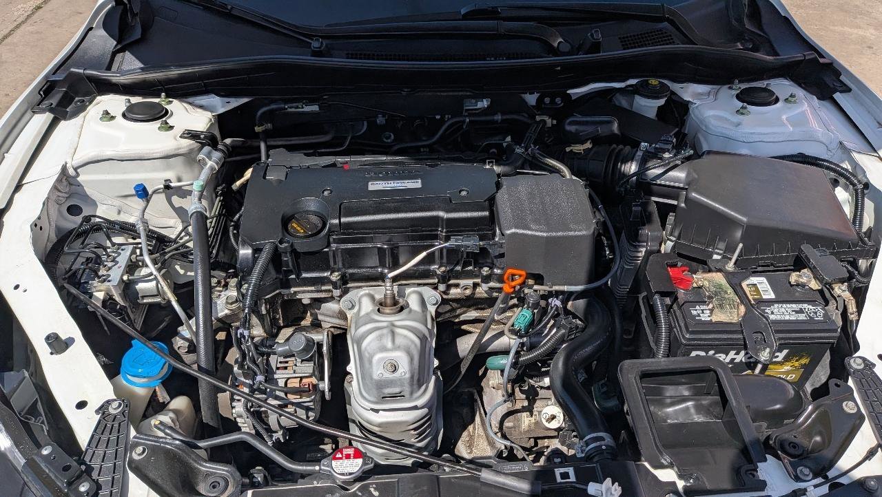 Used 2016 Honda Accord LX image 14