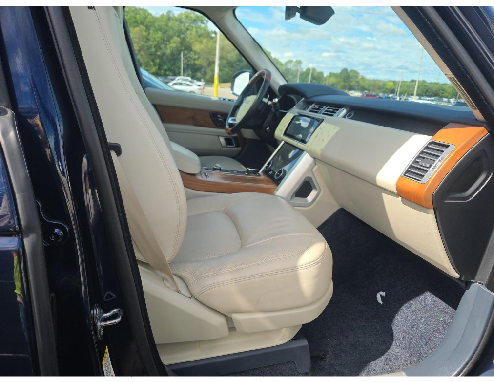 Used 2021 Land Rover Range Rover HSE AWD/4WD image 6