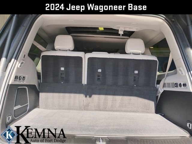Used 2024 Jeep Wagoneer 4WD w/ Premium Group I image 30