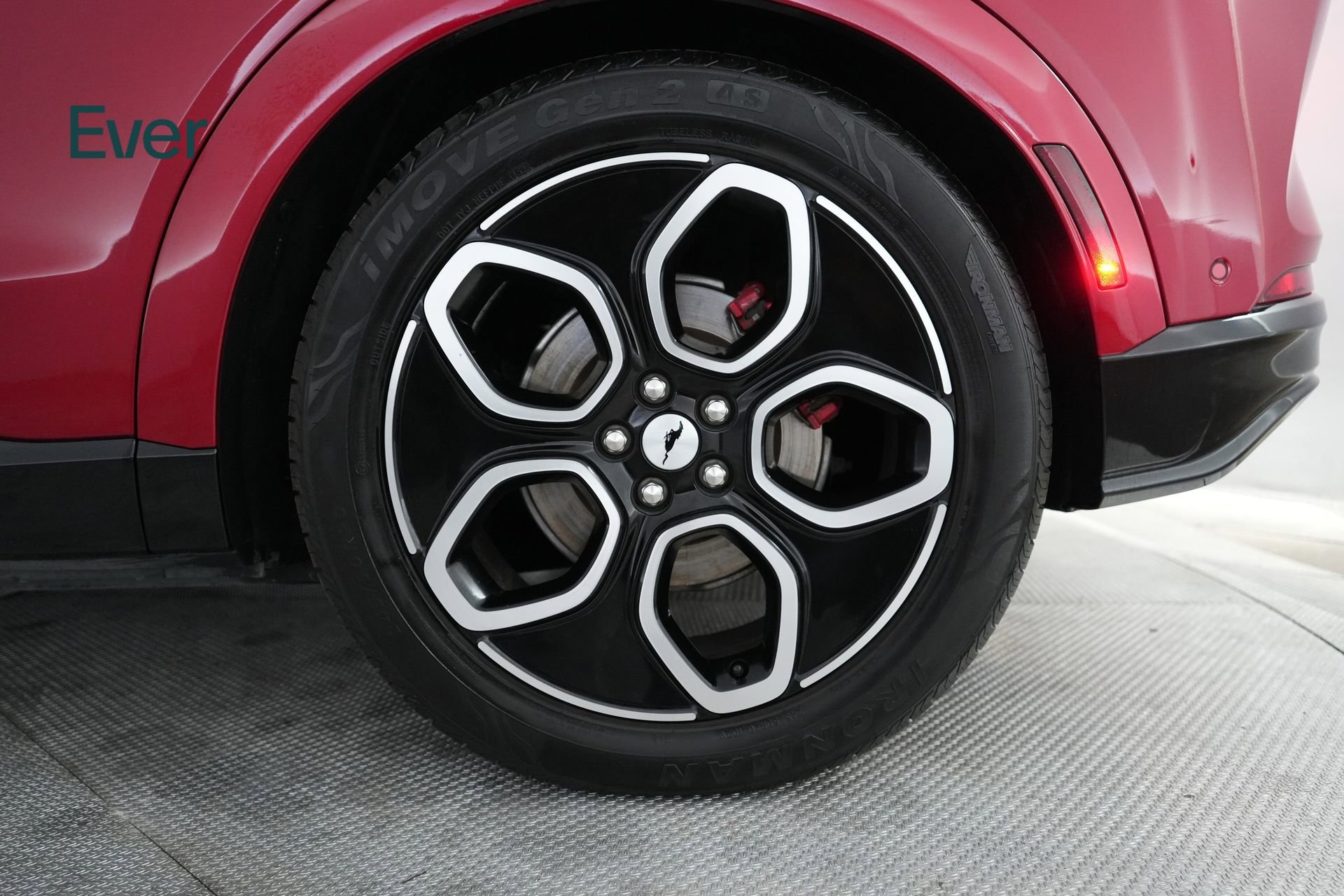 Used 2023 Ford Mustang Mach-E GT image 9