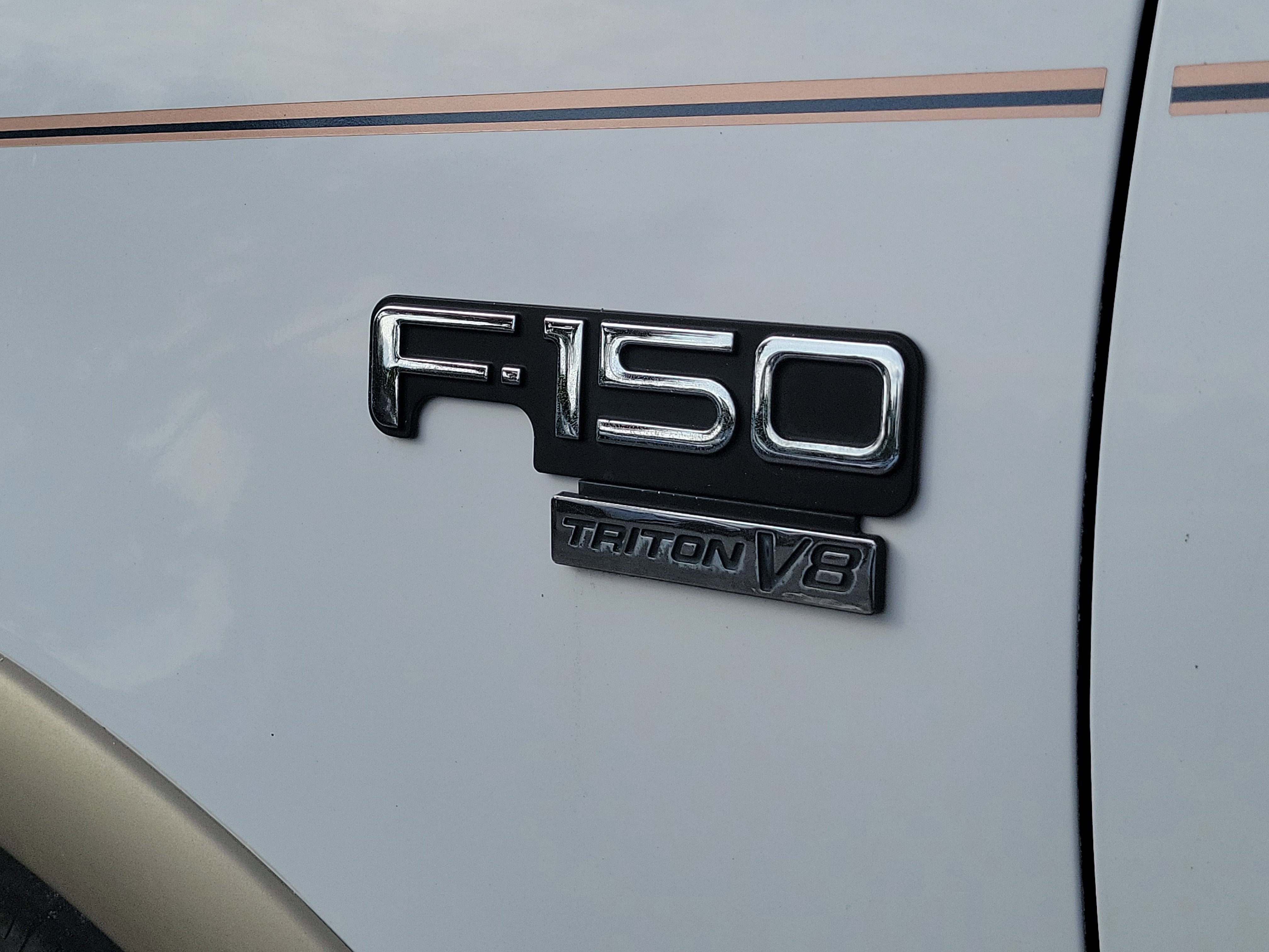 Used 2001 Ford F150 XLT image 4