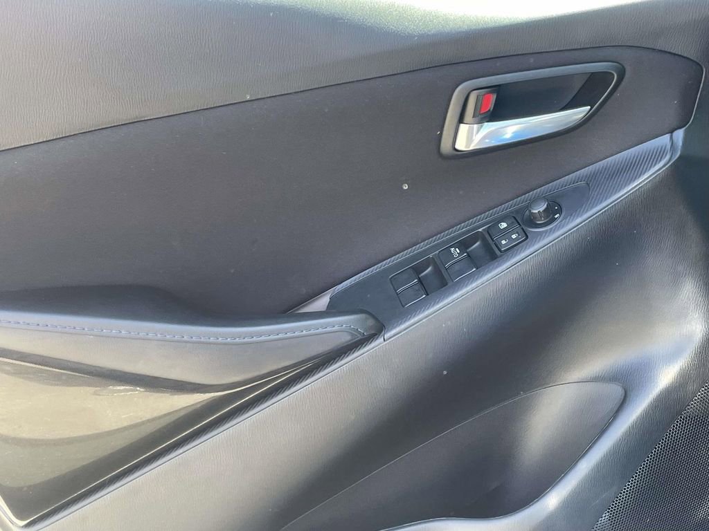 Used 2017 Toyota Yaris iA FWD image 13