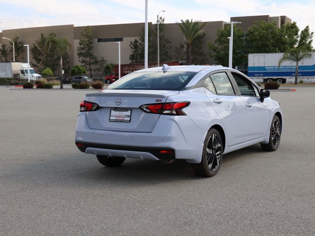 New 2025 Nissan Versa SR image 4