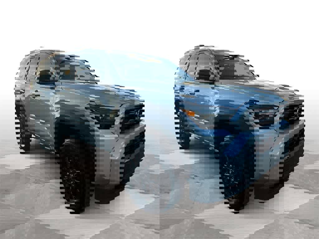 Used 2025 Toyota 4Runner SR5 image 2