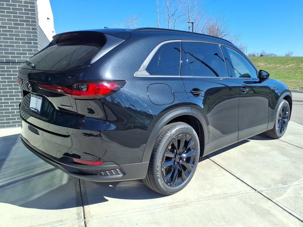 New 2026 MAZDA CX-90 Plug-In Hybrid w/Premium Sport AWD/4WD image 8