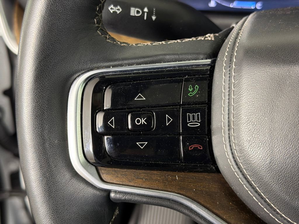 Used 2023 Jeep Grand Wagoneer Series II image 27