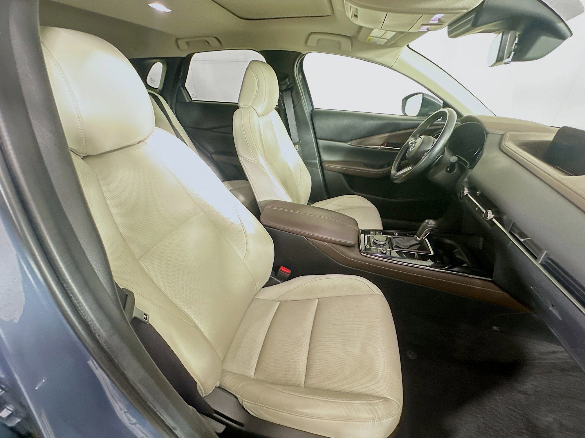 Used 2021 MAZDA CX-30 AWD 2.5 S w/ Premium Package image 31