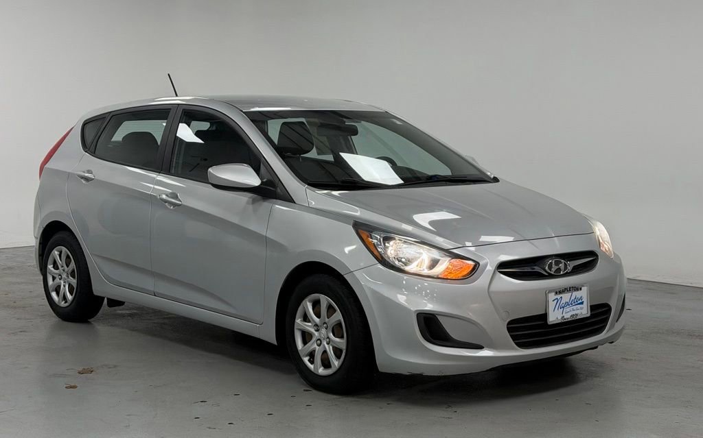 Used 2014 Hyundai Accent GS image 6