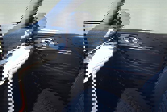 New 2026 Ford Explorer ST-Line w/ ST-Line Street Pack image 11