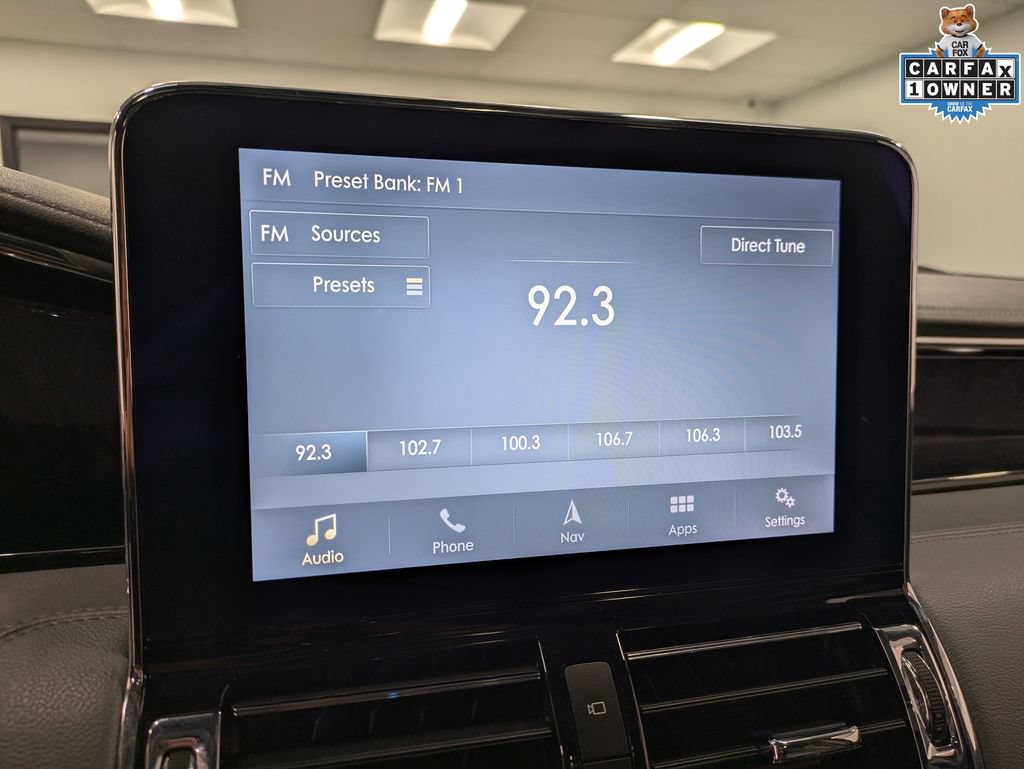 Used 2019 Lincoln Navigator Select w/ Technology Package AWD/4WD image 14
