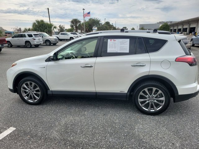 Used 2017 Toyota RAV4 Limited image 13