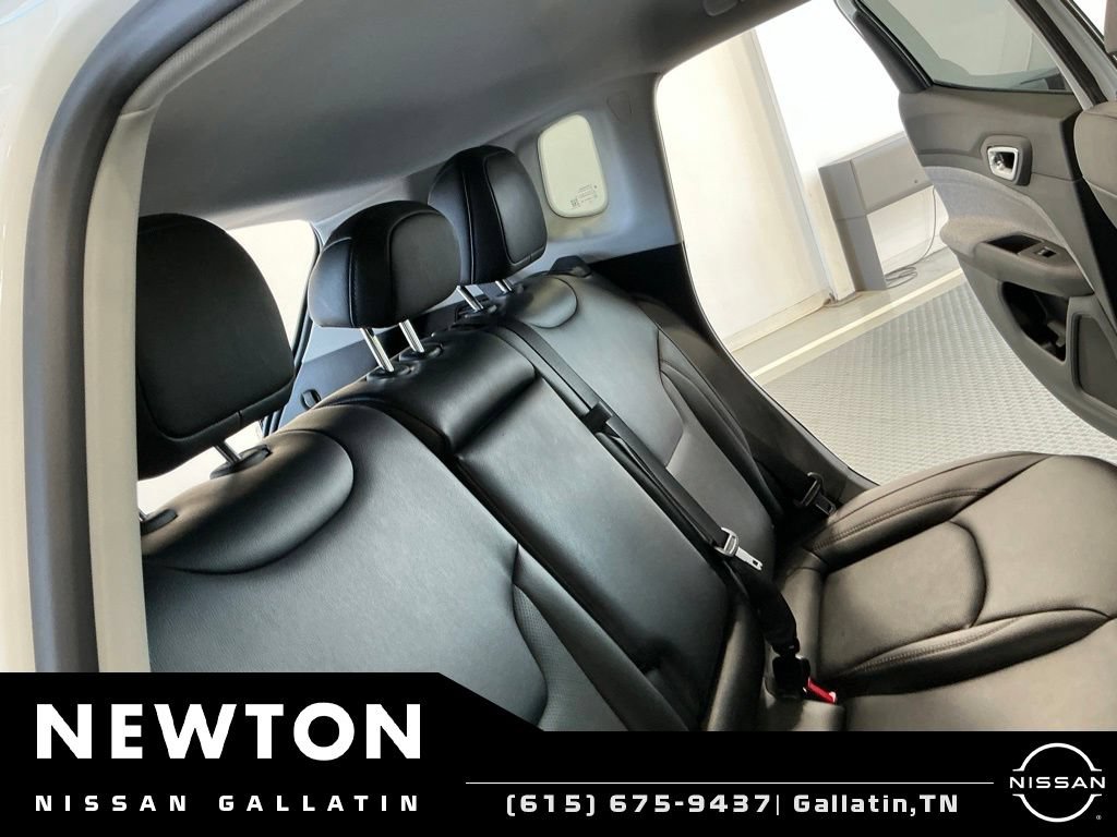 Used 2022 Jeep Compass Latitude AWD/4WD image 19